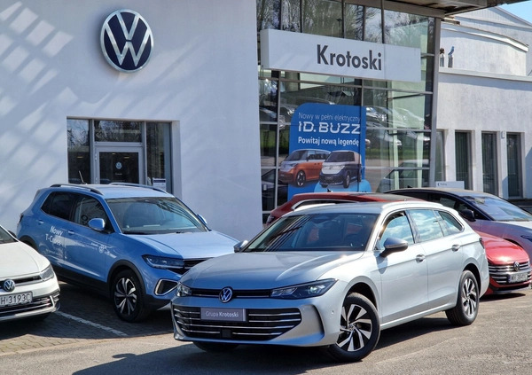 Volkswagen Passat cena 177500 przebieg: 1, rok produkcji 2024 z Orzysz małe 436